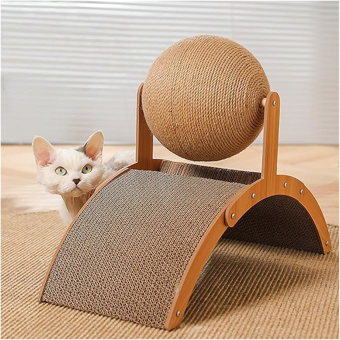 Griffoir en bois pour chat avec balle intégrée – Modèle MatouSphere